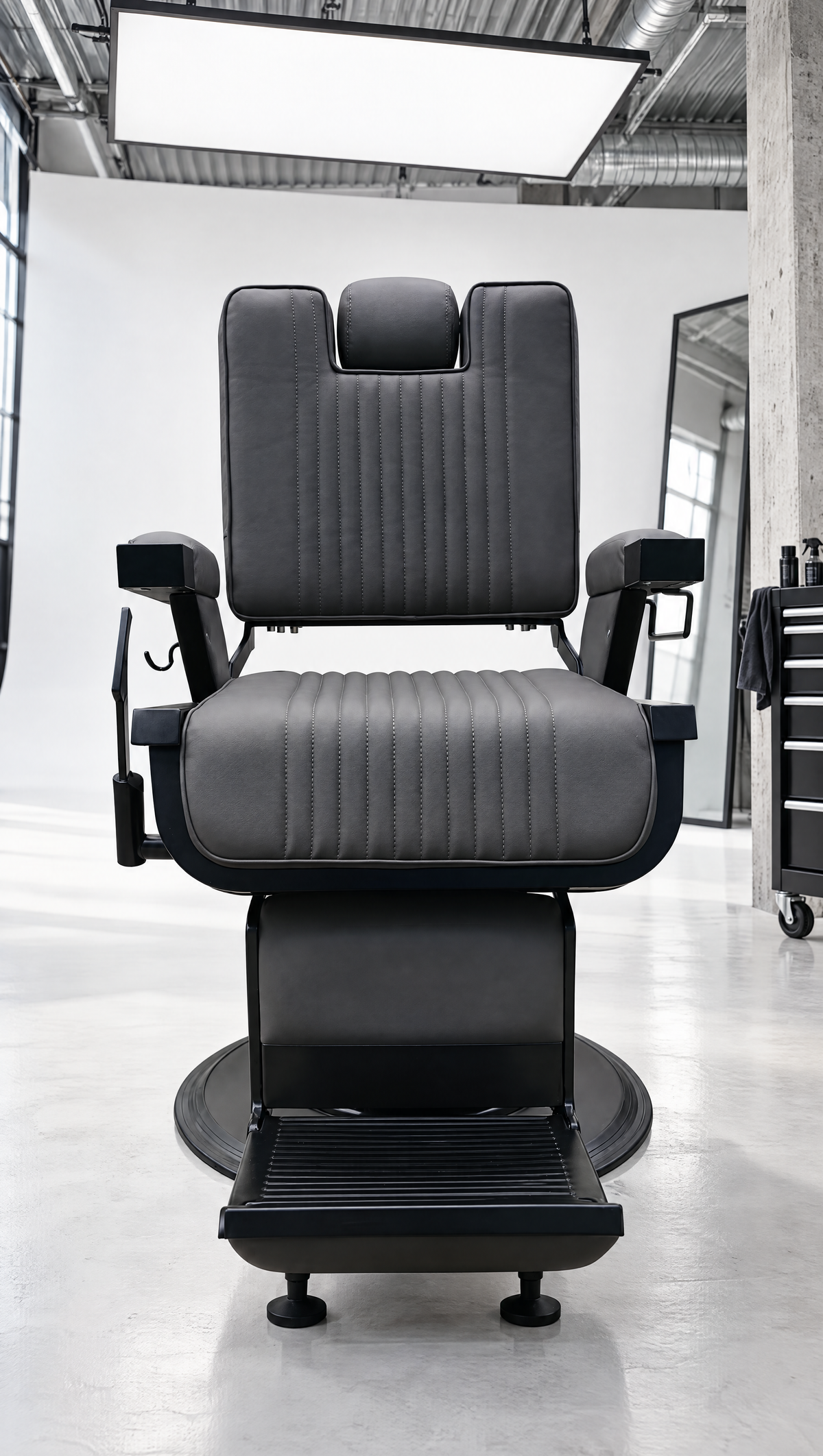 Lincoln II - Barber Chair - Storm Edition