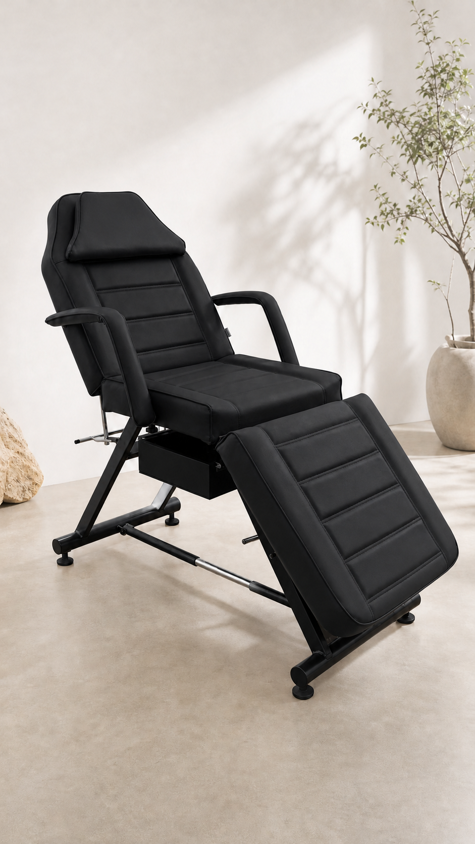 Monica - Beauty Bed - Black