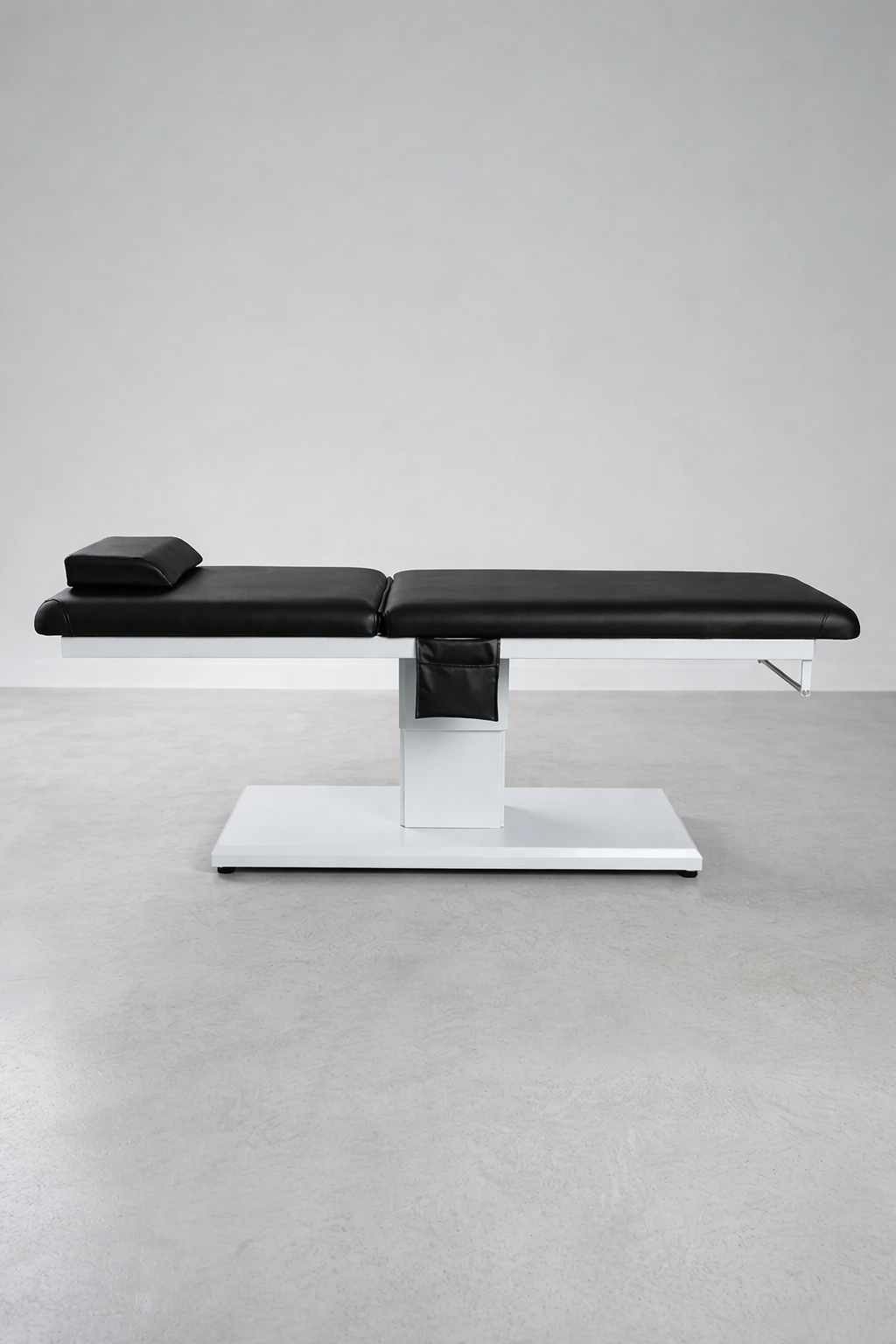 Elevate Pro - Electric - Treatment Bed - Black